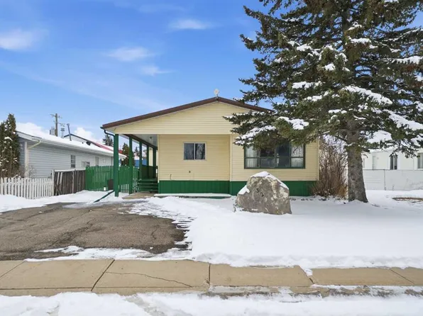 329 N 1st St, Irricana, AB T0M 1B0