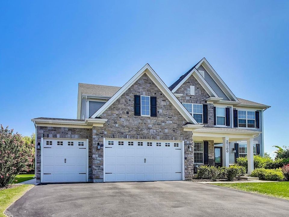 1st image of 27100 Timber Wood Ct