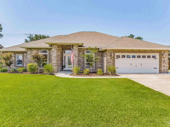 1285 Fernando Cir, Cantonment, FL 32533