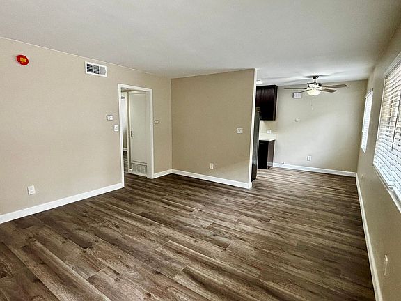 3rd image of 4077 Hamilton St APT 1