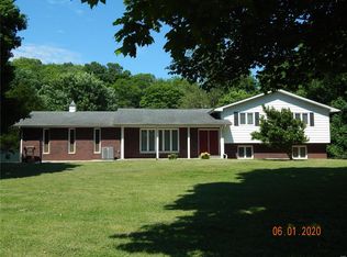 1052 Bluff Rd, Prairie Du Rocher, IL 62277