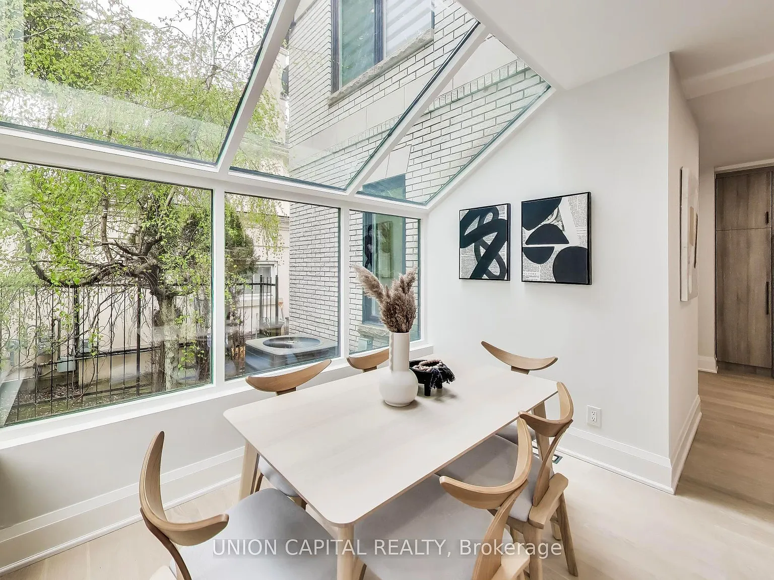 6 bed, $7,300 — Photo 4