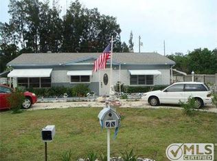 8279 SE Camellia Dr, Hobe Sound, FL 33455