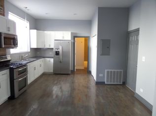 1812 S Ashland Ave #2F, Chicago, IL 60608