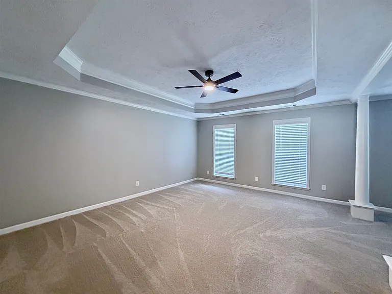 271 Meadowland Dr — Photo 11