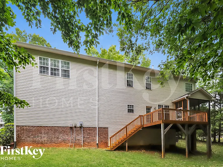 6987 Brandi Wood Cir — Photo 18