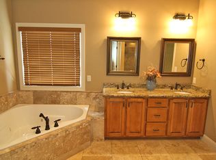 2547 Abbey Rd, Cape Girardeau, MO 63701