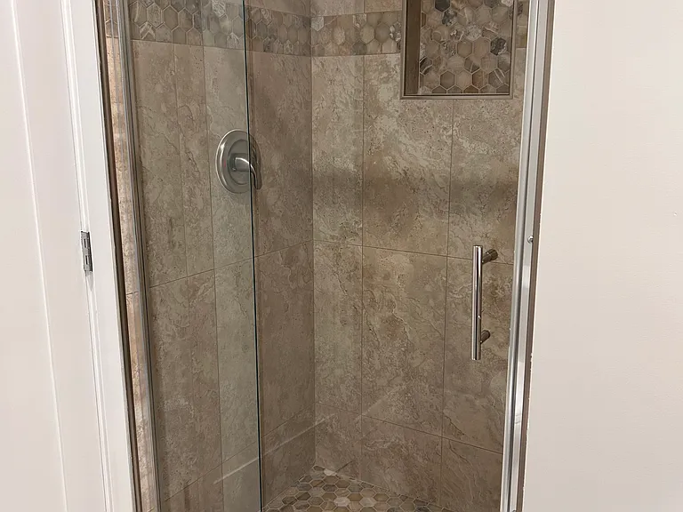 13884 Garrick Ave — Photo 9