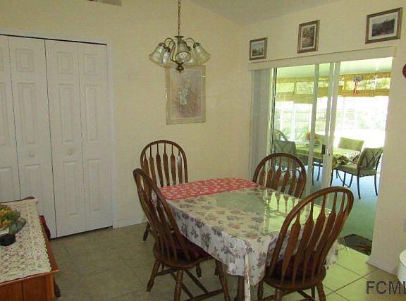 3rd image of 37 Lee Dr
