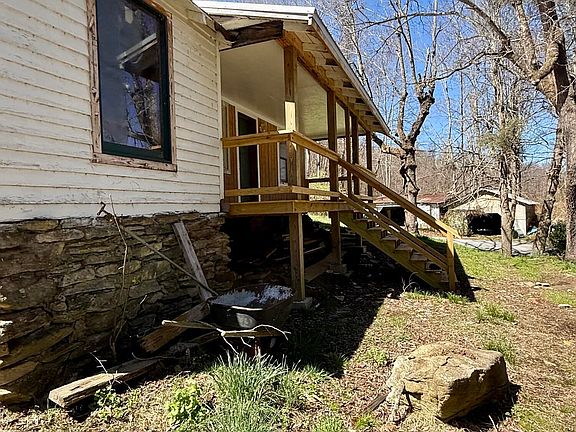 4th image of 111 Doty Rd