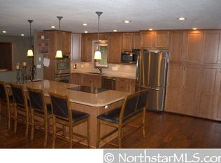 6251 Auto Club Rd, Bloomington, MN 55438