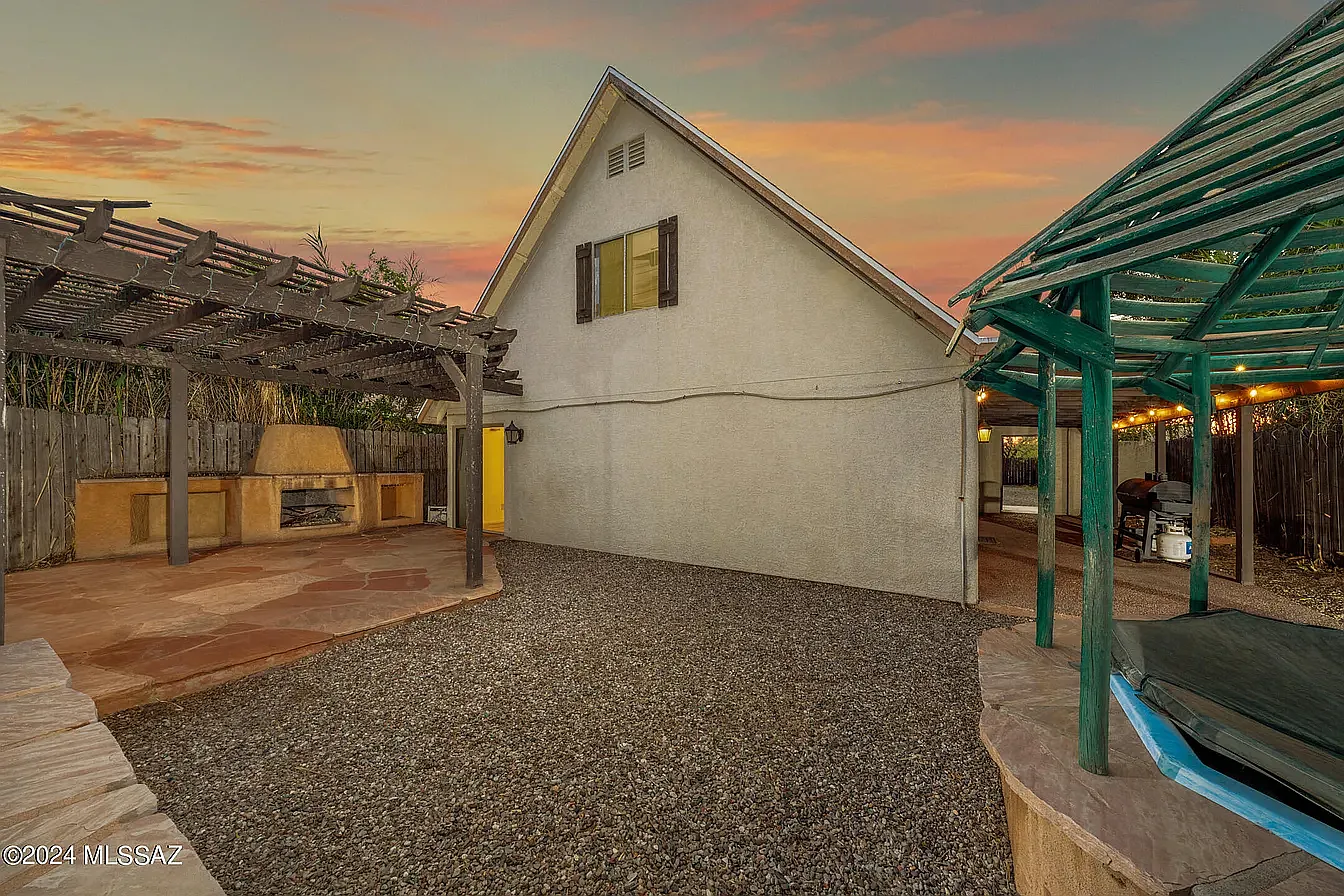 3 bed, 1498 sqft, $800 — Photo 4