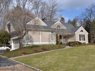 131 Van Bolen Way, Mahwah, NJ 07430