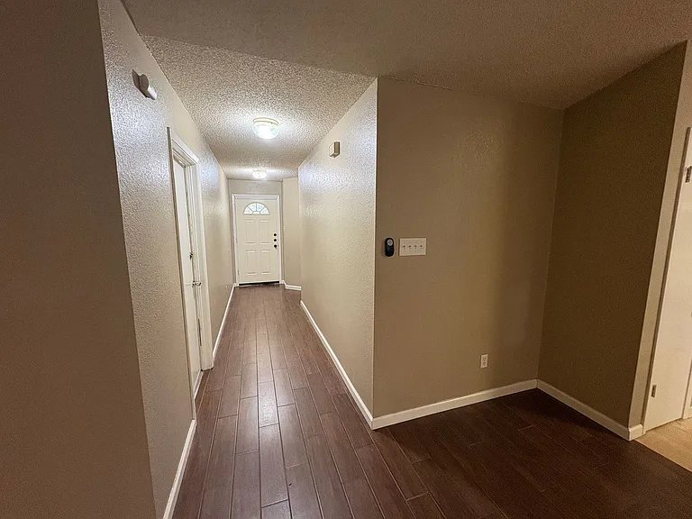 2902 Sabinal Trl — Photo 3