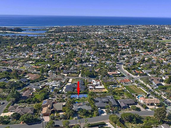 2nd image of 4135 Skyline Rd