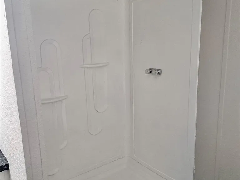 16414 Trenda Ct — Photo 9