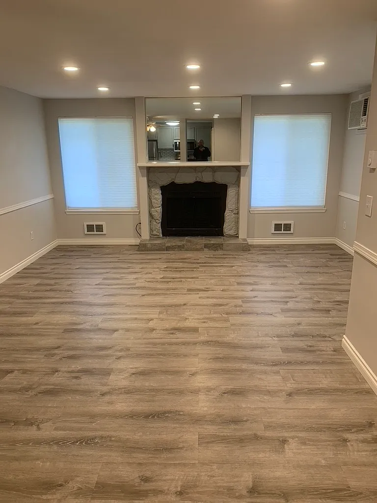 2 bed, 805 sqft, $1,600 — Photo 4