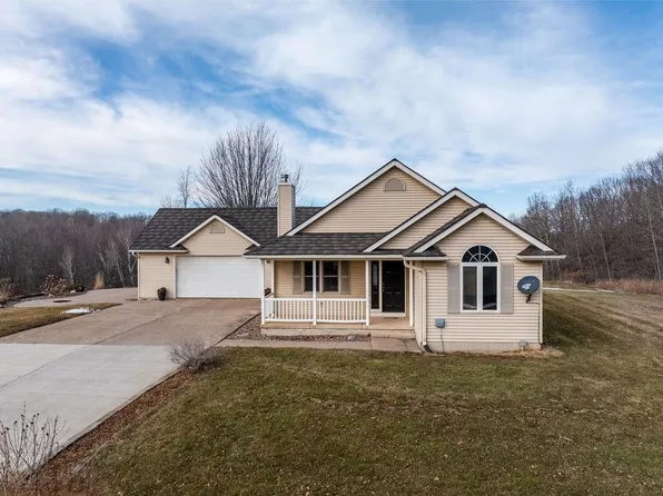 N2450 Oak Dale Drive, Fall Creek, WI 54742