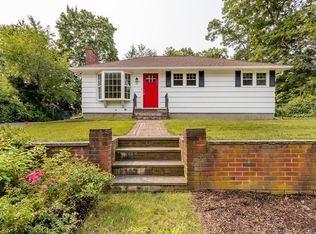 10 Robinwood Dr, Canton, MA 02021