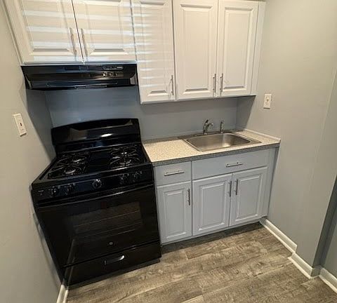 3rd image of 205 Washington St #5