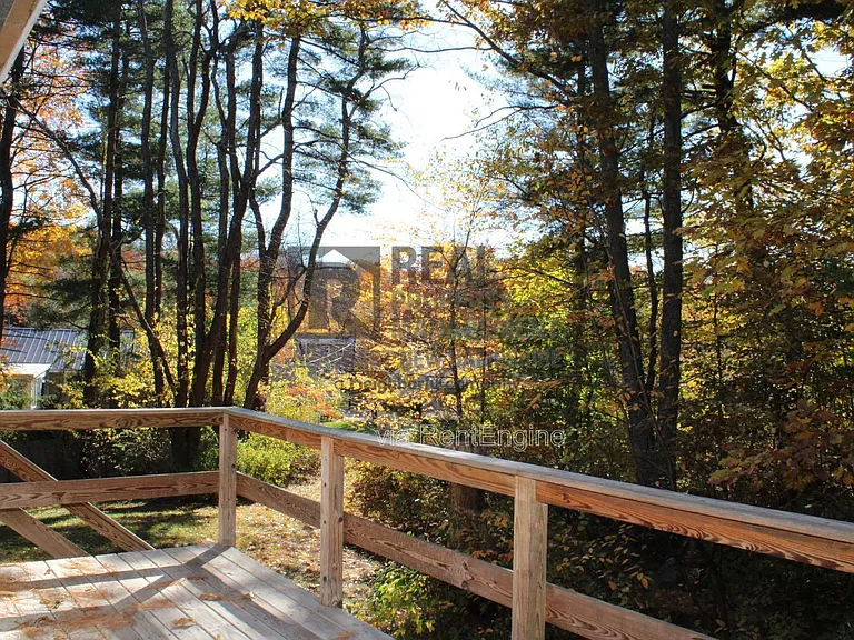 4 Nixon Park — Photo 4