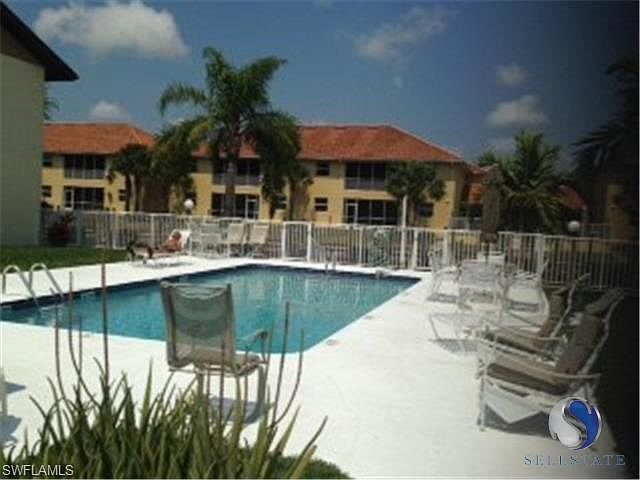 1st image of 713 SW 47th Ter