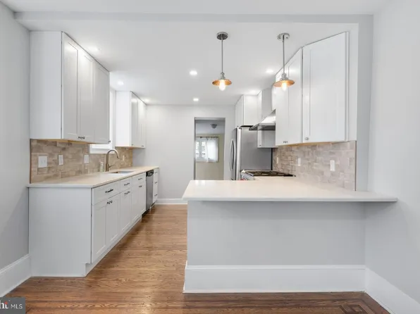 234 Morris St, Philadelphia, PA 19148