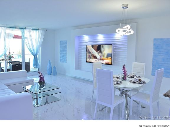 3rd image of 2301 Collins Ave APT 937