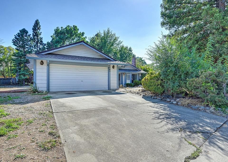 1st image of 145 Cerrito Dr