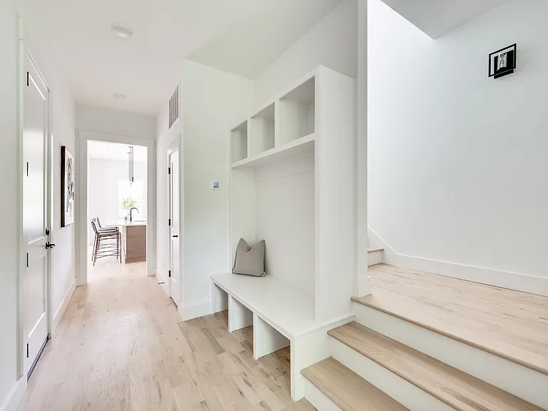 2430 Little Ave — Photo 25