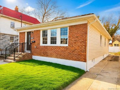 12323 Milburn Street, Springfield Gardens, NY, 11413