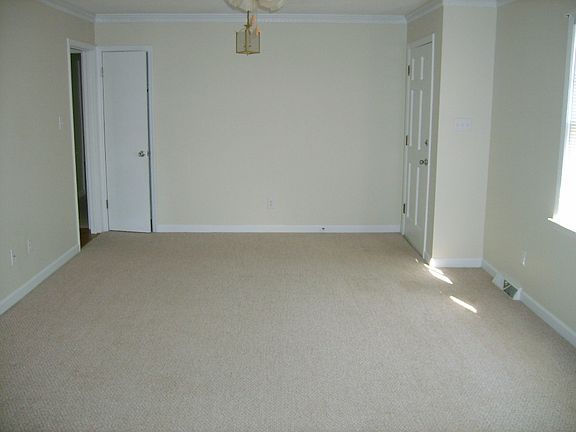 Livingroom Entrance