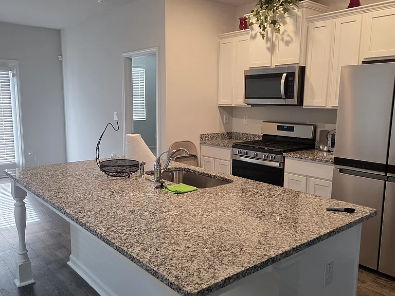 6087 Beadlow St — Photo 10
