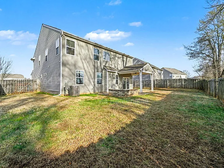 149 Kingston Dr — Photo 38
