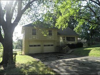 1st image of 11102 Myrtle Ave