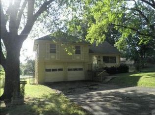 11102 Myrtle Ave, Kansas City, MO 64137