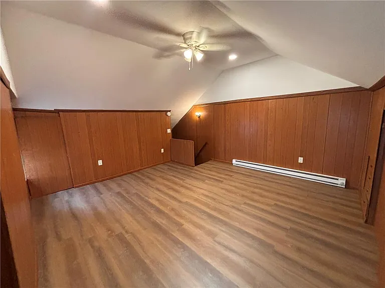 840 Constitution Dr — Photo 10