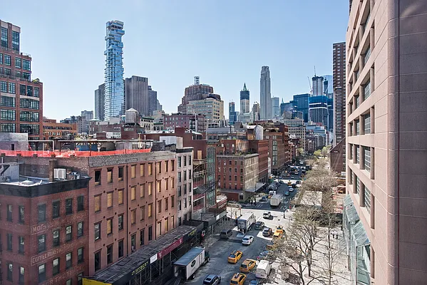 Sold by Industrie Residential | media 8