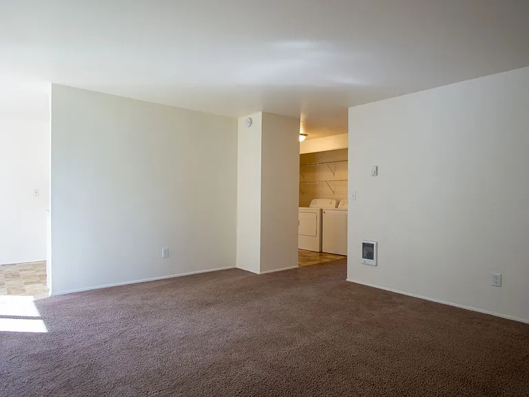 147A - Park Place Apartments — Photo 8