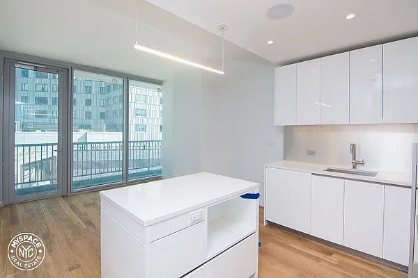 Rented by MySpaceNYC | media 13