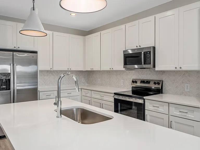 Cavala Apartments — Photo 52