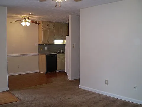 2313 Rosedale Rd — Photo 3