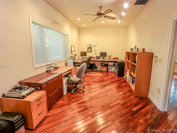 2nd image of 5740 Olivos Dr