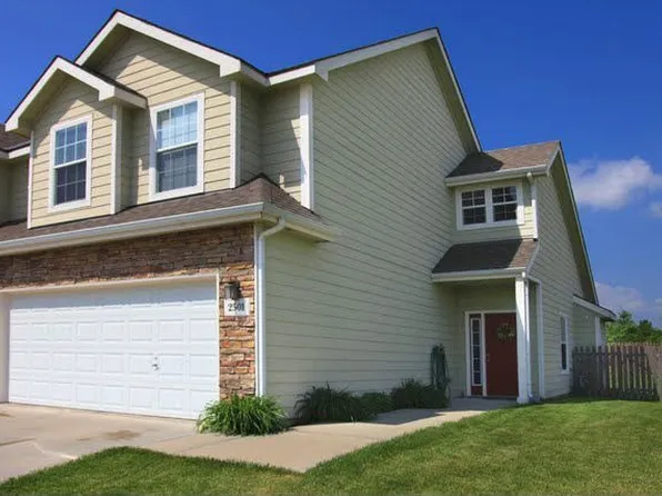 2501 Knox Dr, Lawrence, KS 66046