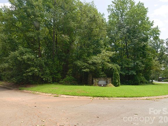 5th image of 4658 McCorkle Ln
