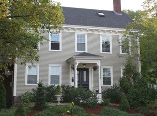 8 Vernon St, Plymouth, MA 02360