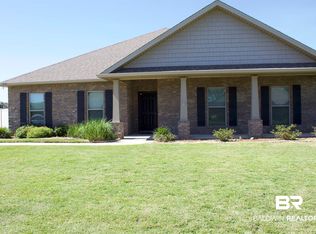 2038 Bourbon St, Foley, AL 36535