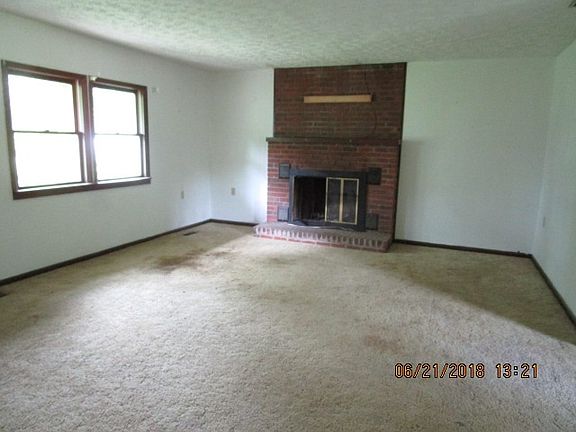 3rd image of 9912 W County Road 125 N