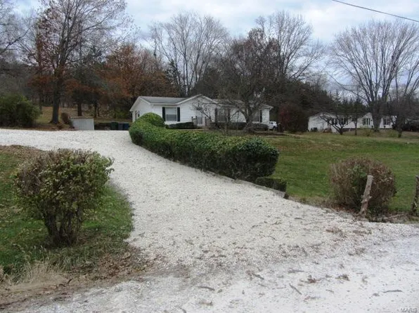 6227 Cedar Knoll Ln, Cedar Hill, MO 63016