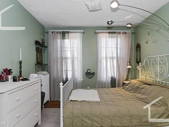 72 Strathmore #11B Boston (Brighton) Unit Photo 6